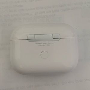 Apple AirPod pros